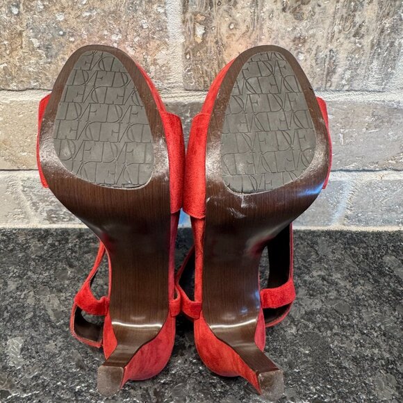 Diane von Furstenberg red suede slingback peep toe heels size 8.5M - Picture 10 of 12